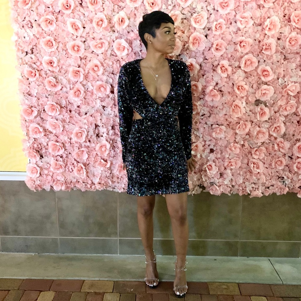 Sm Blk Bardot Sequin Cutout Dress